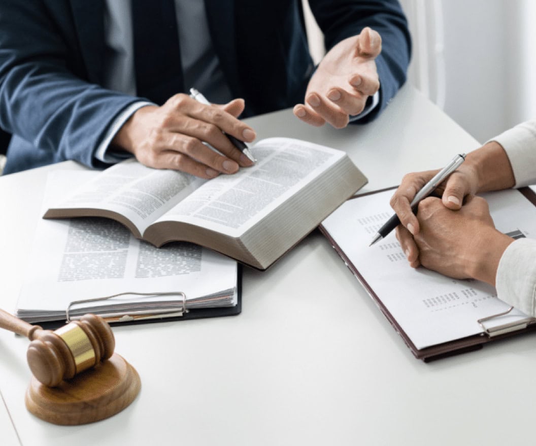 Corporate-law-attorney